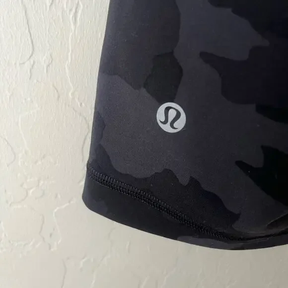 Lululemon wunder train shorts black camo 2 - Picture 7 of 7